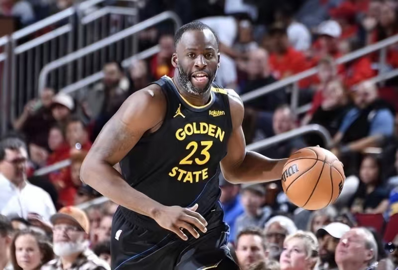 夏洛特黄蜂迎英超关键赛,集结日临场应变,气氛紧张,训练强度明显提升 夏洛特黄蜂迎英超关键赛,集结日临场应变,气氛紧张,训练强度明显提升