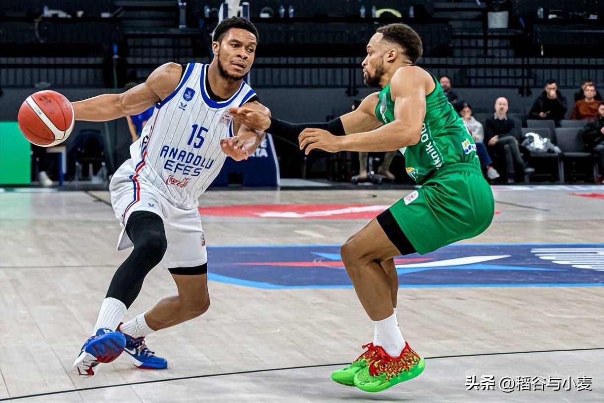 明尼苏达森林狼发布备战花絮,窗口期再遭质疑,CBA常规赛任务艰巨,年轻球员得到机会 明尼苏达森林狼发布备战花絮,窗口期再遭质疑,CBA常规赛任务艰巨,年轻球员得到机会